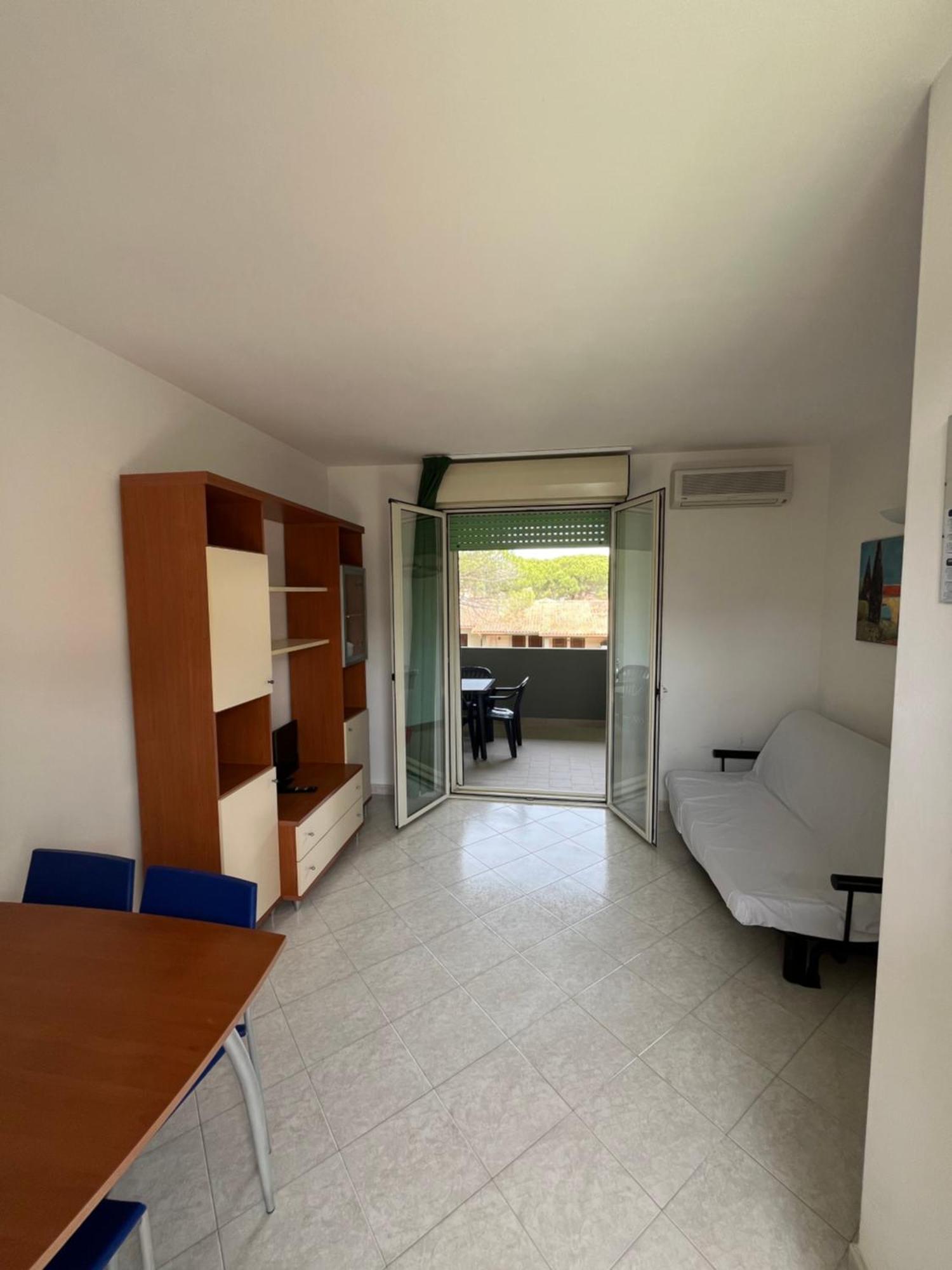 Residence Verde Pineta Принчипина а Маре Екстериор снимка